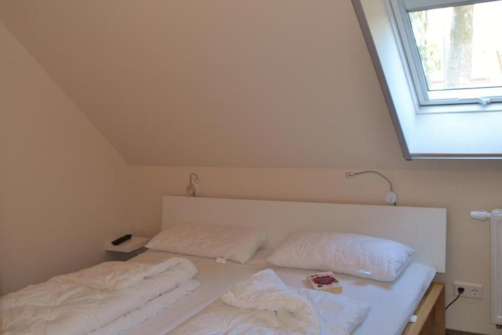 U16 Og - Komfortable Ferienwohnung Mit Kamin, Wlan Und Seeblick Marienfelde Buitenkant foto